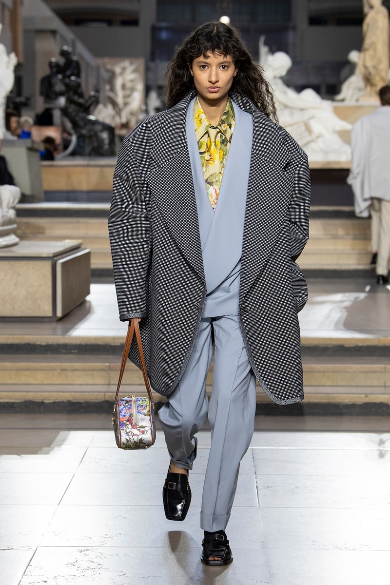 Louis Vuitton FW22 Runway Fall Winter 2022 Paris Fashion Week