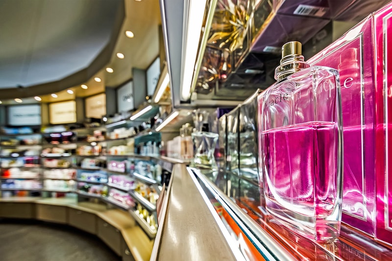 Milan Hosts Beauty Week May Makeup Shopping Directory Info