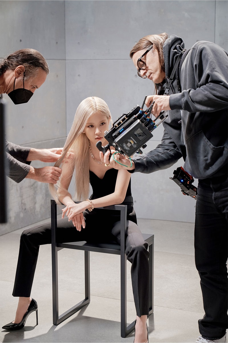 BLACKPINK Rose Tiffany and Co. Campaign BTS Chain Necklace Bracelet