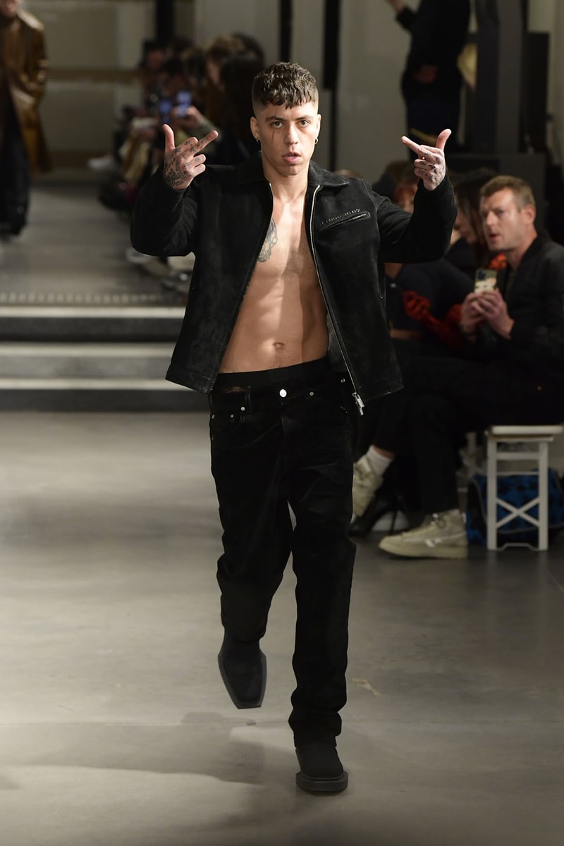 VTMNTS Vetements Guram Gvasalia Fall Winter Collection Runway Show Images