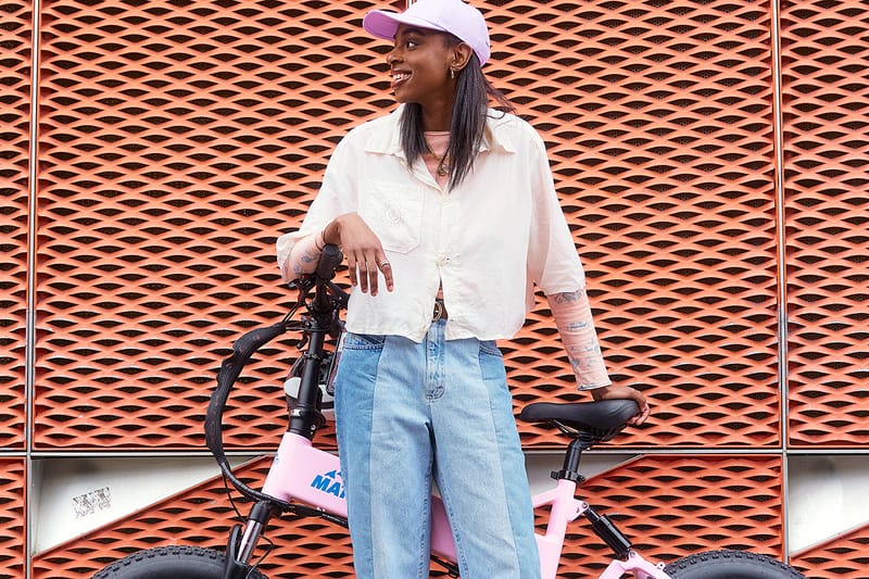 Singer Cat Burns Turns Her Commute Into a Ride of Inspiration