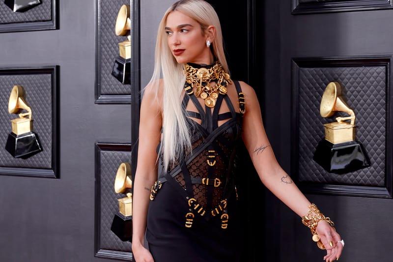 Dua Lipa Serves a '90s Moment at the 2022 Grammys With Iconic Versace Dress