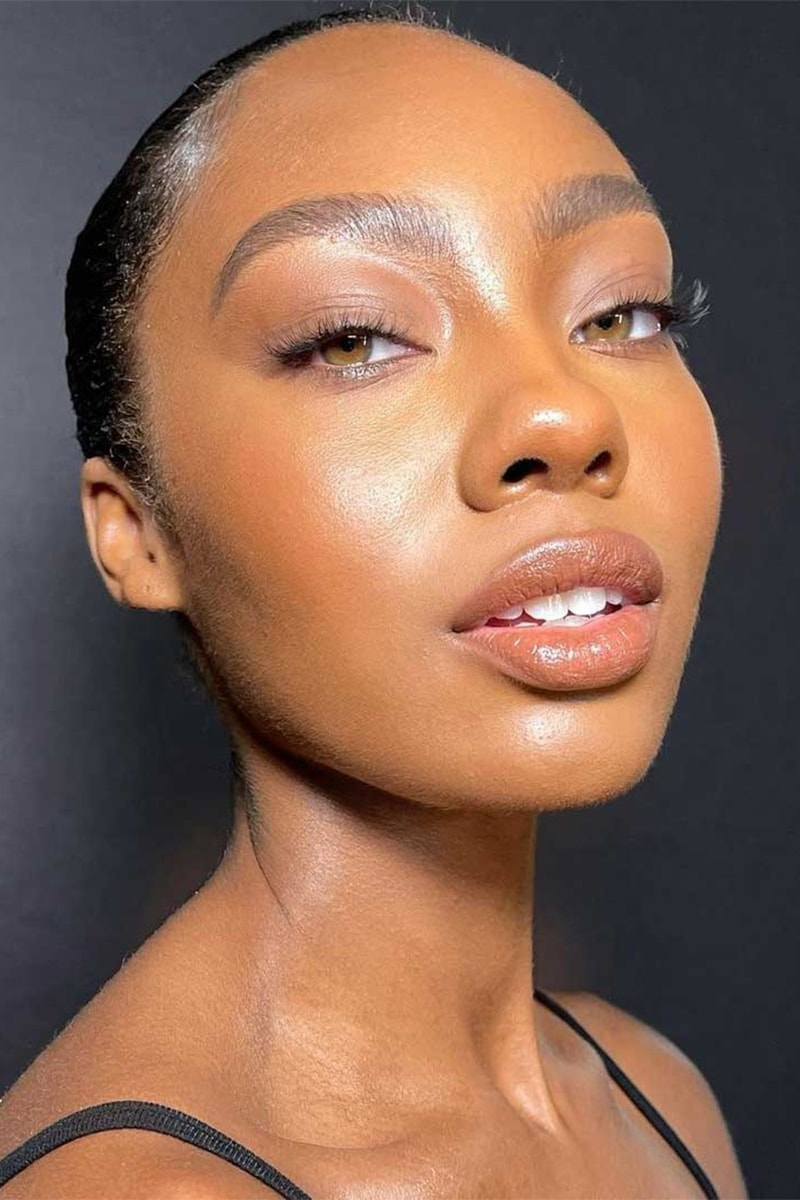 Lina Mourey makeup artist vown model skin tint