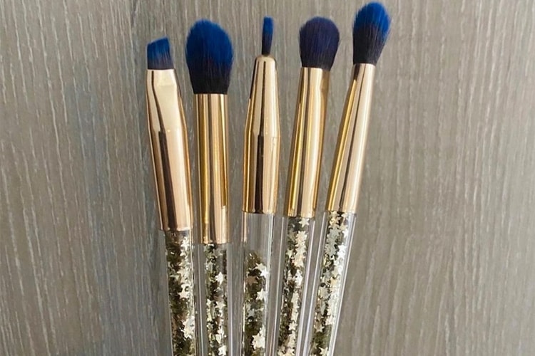 This $7 USD Concealer Brush Is Going Viral on TikTok