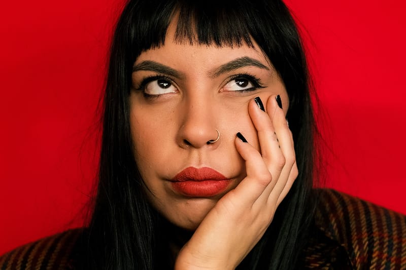 How Your Brain Responds to "Not Thinking" About Sex