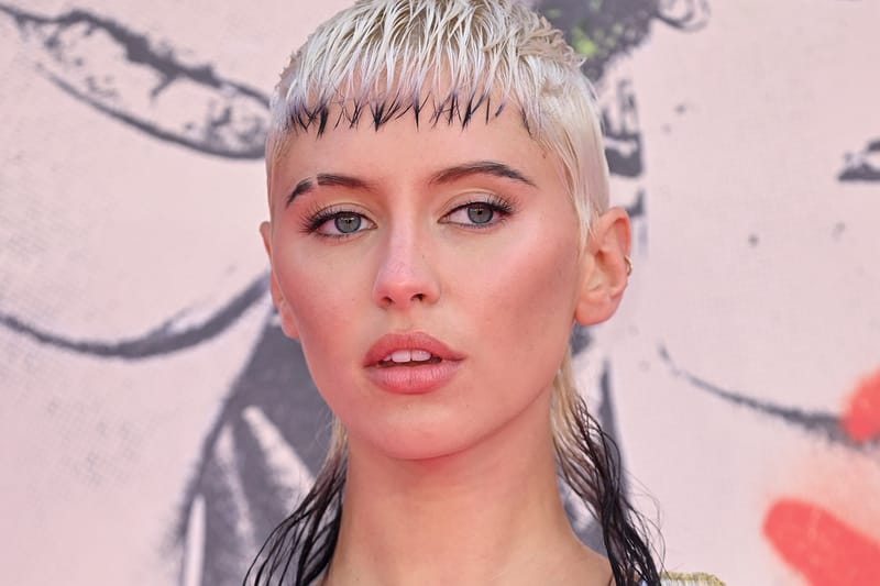 Iris Law Serves Garage Glam Donning New Bixie-Mullet