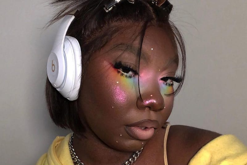 TikTokers Are Going Crazy Over This Colorful Under Eye Trend