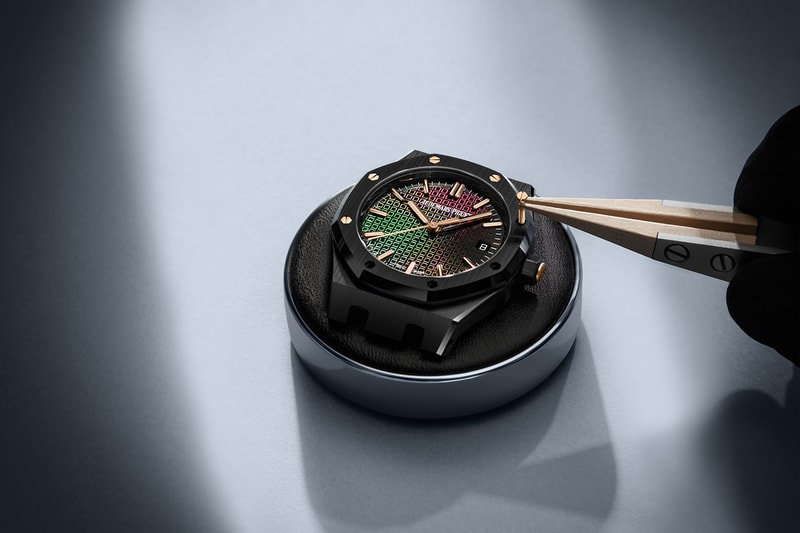 Audemars Piguet Carolina Bucci Royal Oak Selfwinding Black Ceramic Rainbow Dial Watch Images 