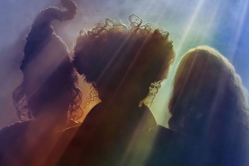 Here's Your First Look at 'Hocus Pocus 2'