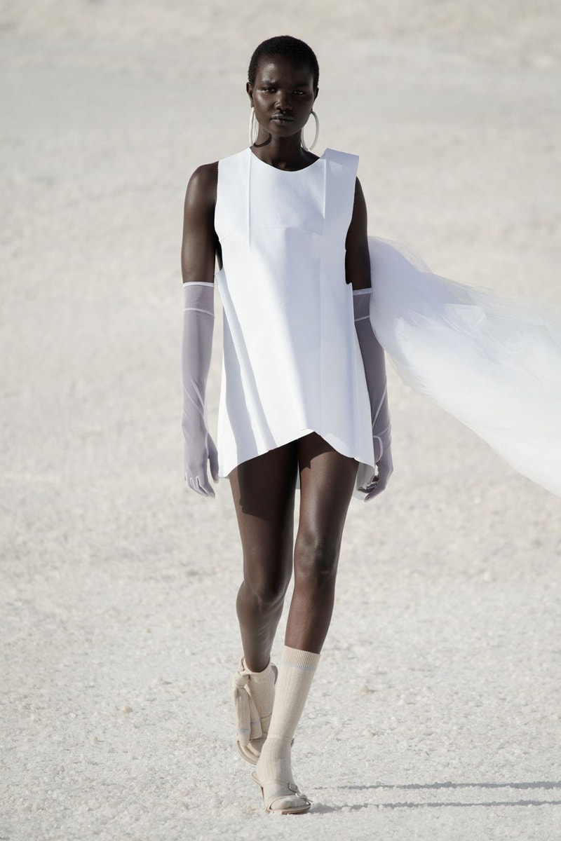 Jacquemus Le Papier Fall WInter Collection Simon Porte Arles Runway Nike Collaboration Images