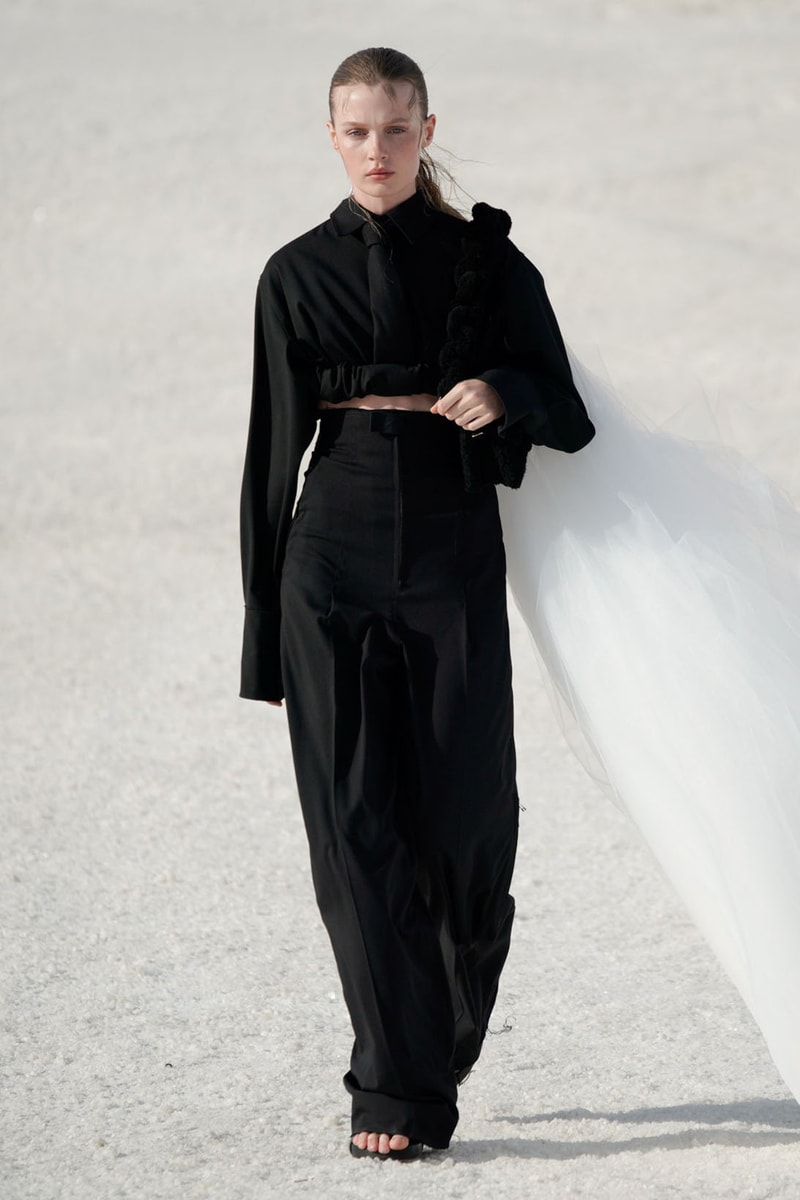 Jacquemus Le Papier Fall WInter Collection Simon Porte Arles Runway Nike Collaboration Images
