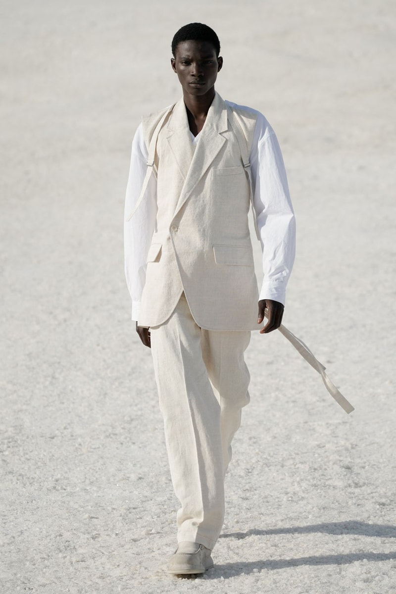 Jacquemus Le Papier Fall WInter Collection Simon Porte Arles Runway Nike Collaboration Images