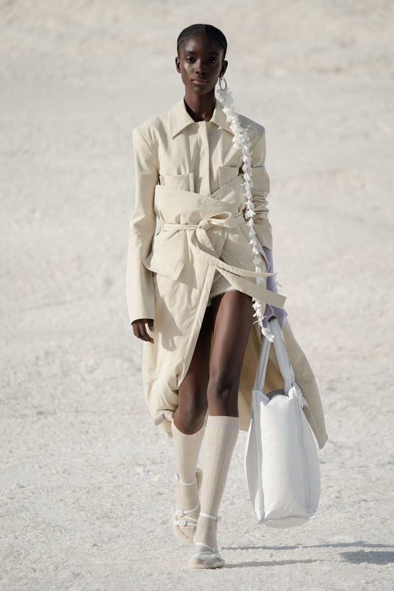 Jacquemus Le Papier Fall WInter Collection Simon Porte Arles Runway Nike Collaboration Images
