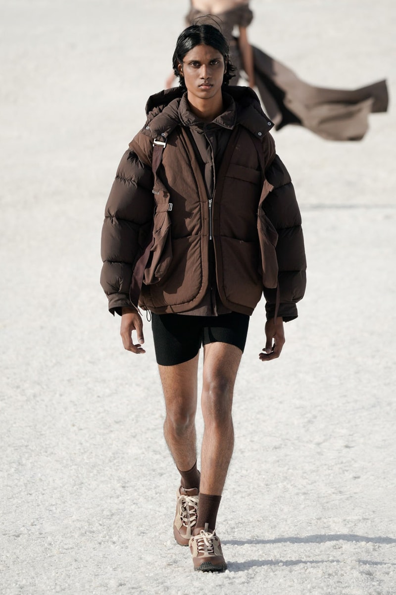 Jacquemus Le Papier Fall WInter Collection Simon Porte Arles Runway Nike Collaboration Images