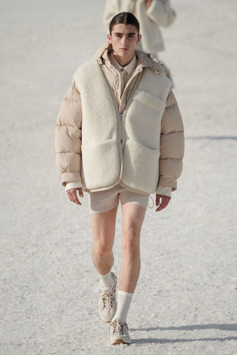 Jacquemus Le Papier Fall WInter Collection Simon Porte Arles Runway Nike Collaboration Images