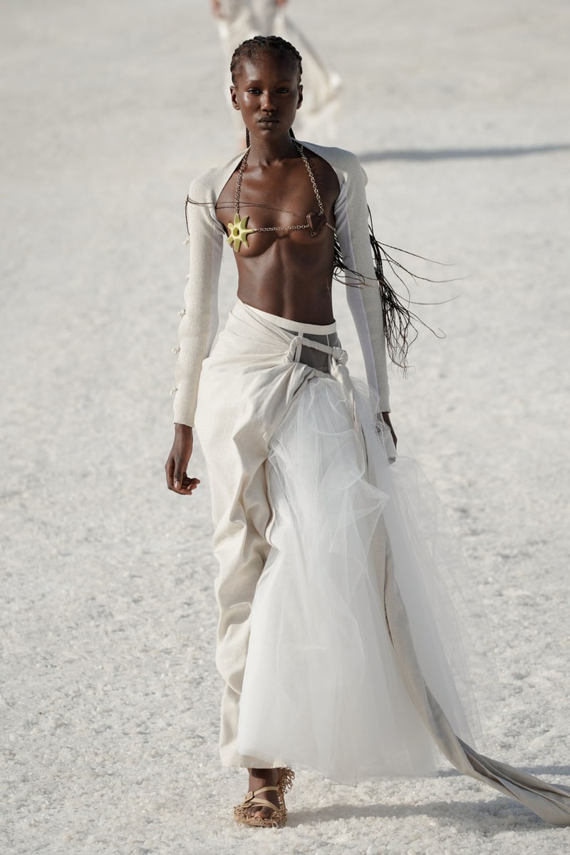 Jacquemus Le Papier Fall WInter Collection Simon Porte Arles Runway Nike Collaboration Images
