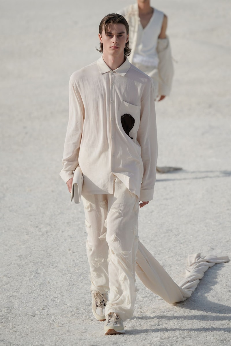 Jacquemus Le Papier Fall WInter Collection Simon Porte Arles Runway Nike Collaboration Images