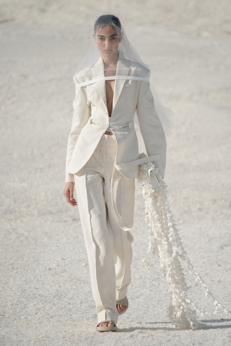 Jacquemus Le Papier Fall WInter Collection Simon Porte Arles Runway Nike Collaboration Images