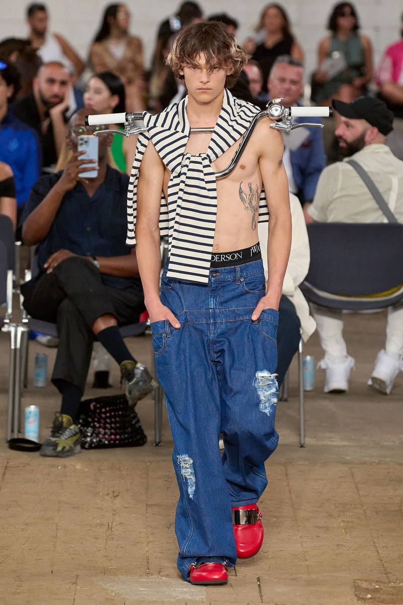 JW Anderson Jonathan Spring Summer Resort 2023 Collection Runway Milan Images