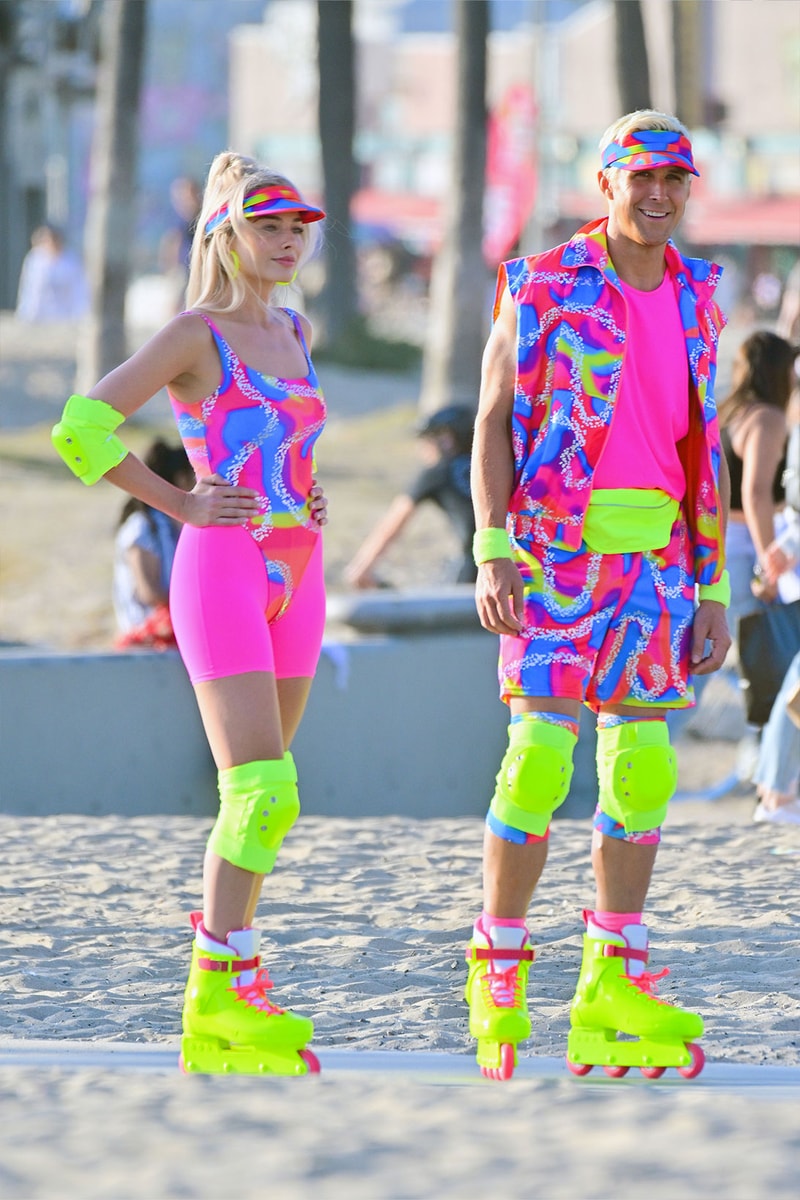 Margot Robbie Ryan Gosling Barbie Movie Set Images Hot Skatin Outfit