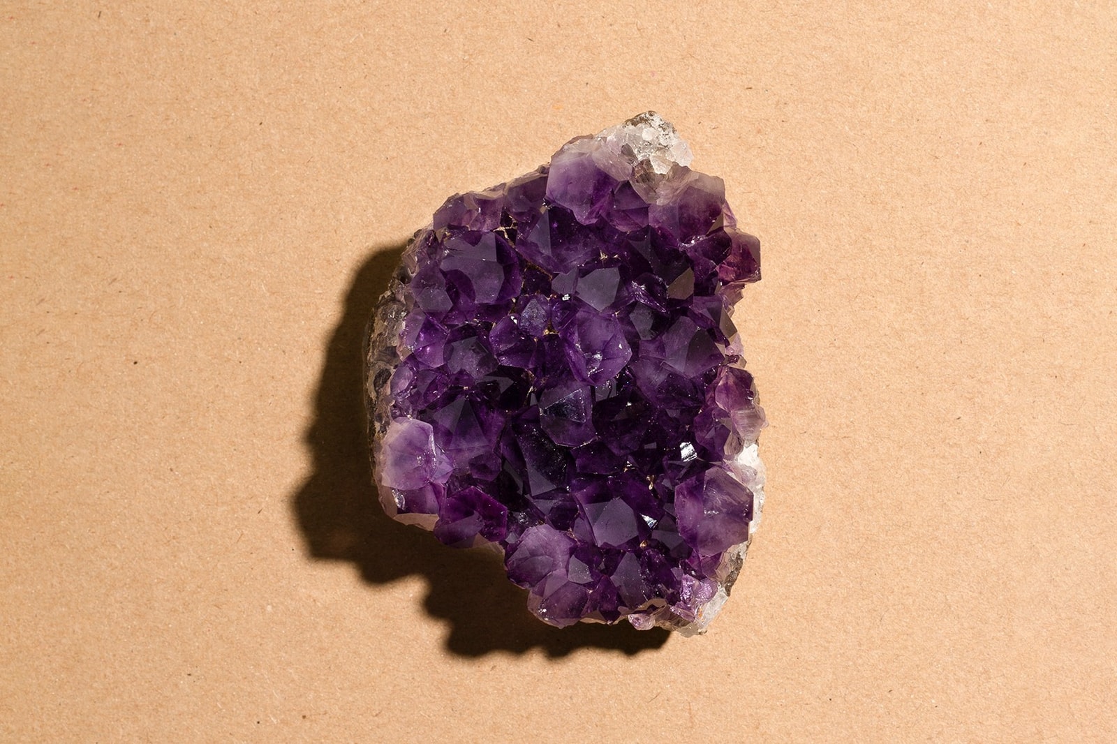 crystals amethyst rose quarts labrodite spirituality manifestation meditation mental health