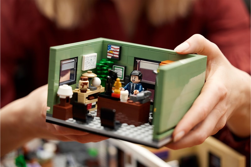 LEGO The Office Set Dunder Mifflin Michael Dwight Jim Pam Release Info