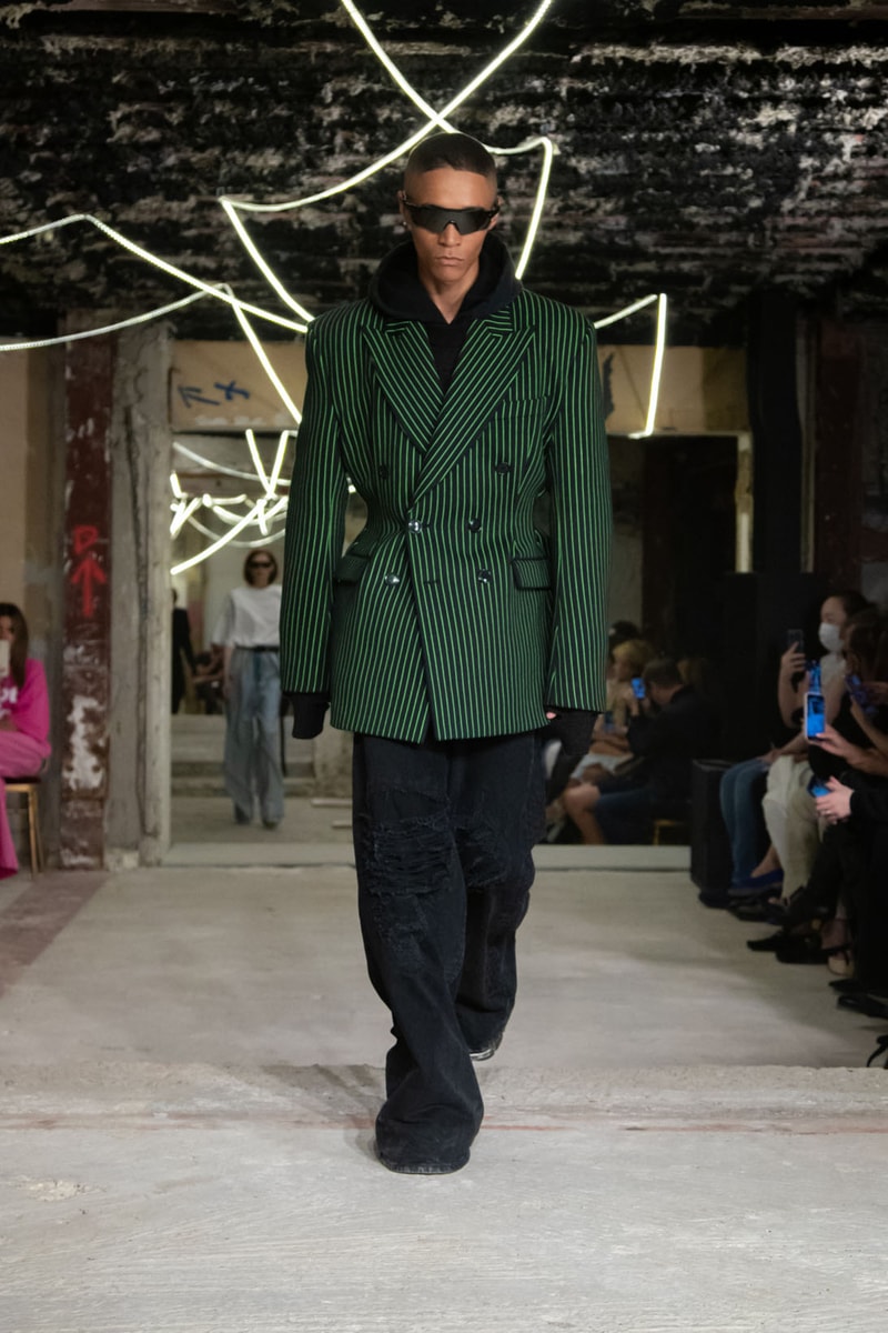 Vetements Spring Summer 2023 Runway Guram Gvasalia Show Images