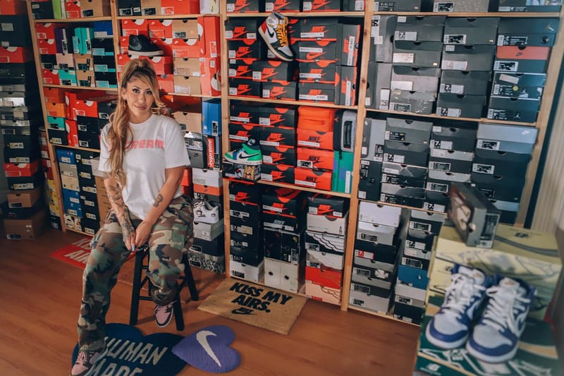 Baes With Kicks: Elaina Corbin