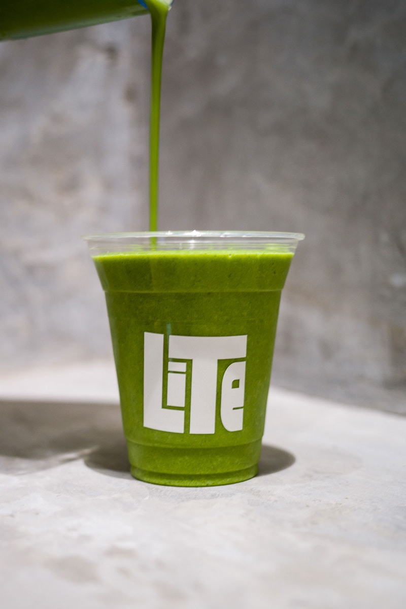 Kale Smoothie Easy Healthy Recipe How to Make LITE Hong Kong Lynus Woo