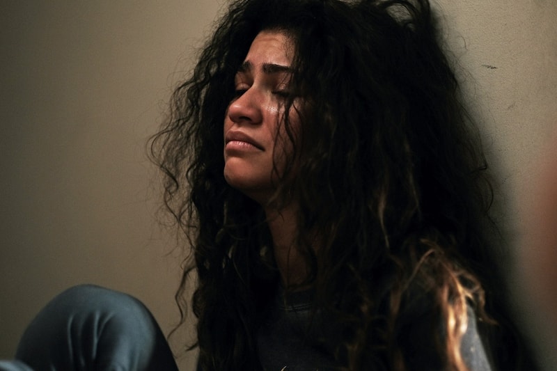 zendaya cast euphoria info hunter schafer rue jules