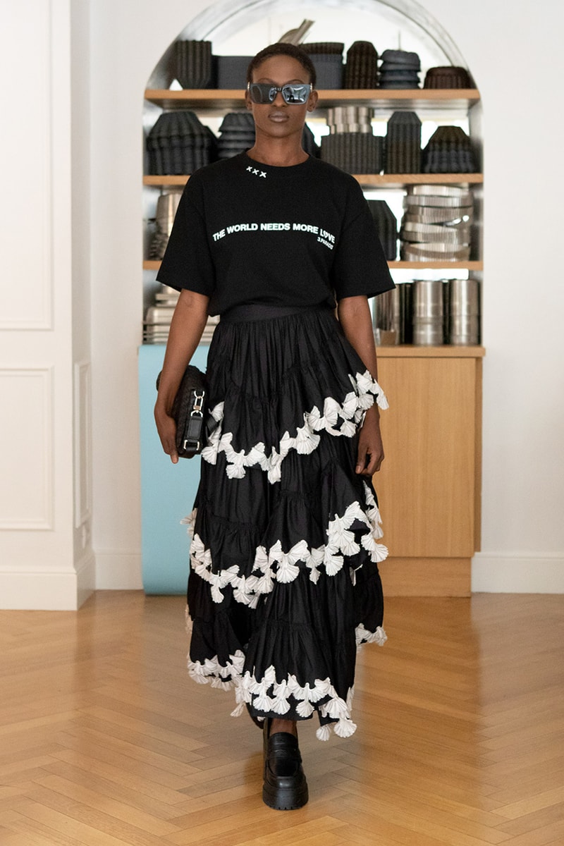 3.paradis spring summer 2023 paris fashion week womenswear birds 