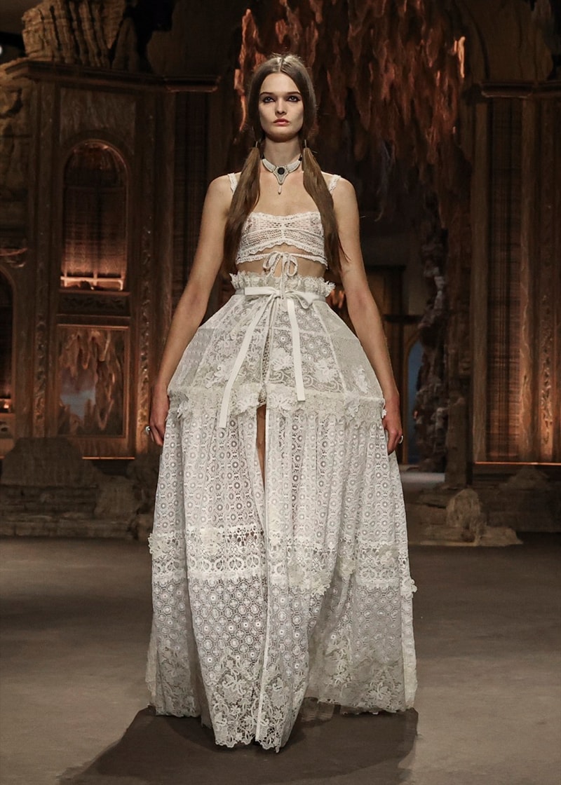 dior paris fashion week spring summer 2023 runway show