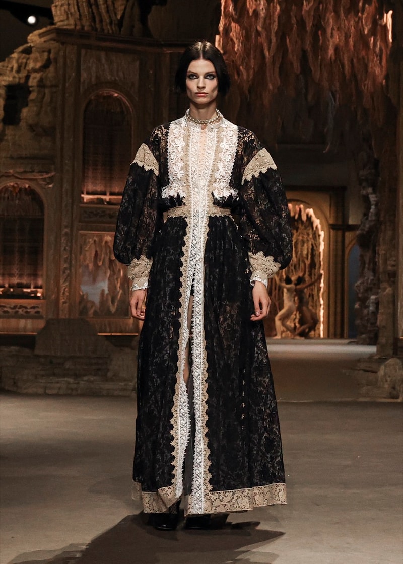 dior paris fashion week spring summer 2023 runway show