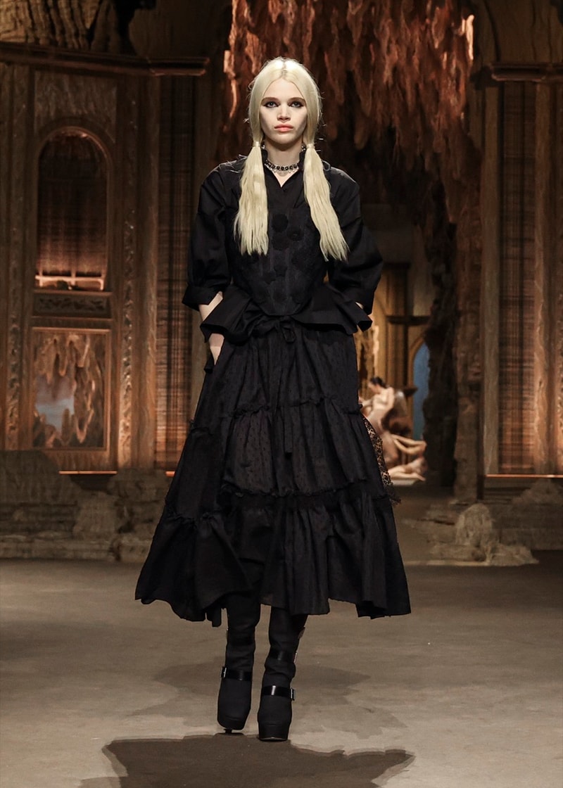 dior paris fashion week spring summer 2023 runway show