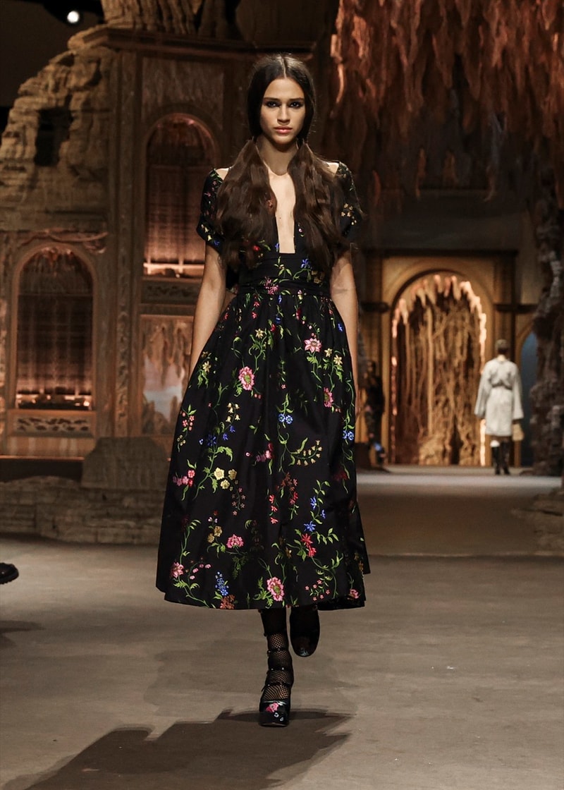 dior paris fashion week spring summer 2023 runway show