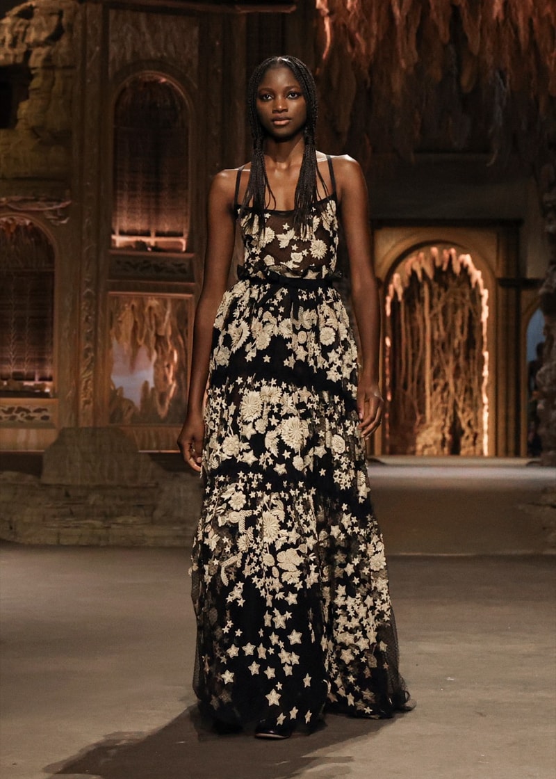 dior paris fashion week spring summer 2023 runway show