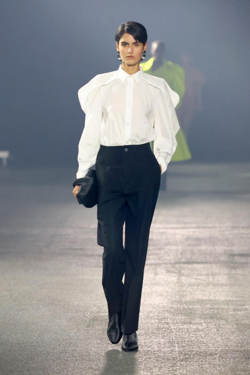 issey miyake paris fashion week runway