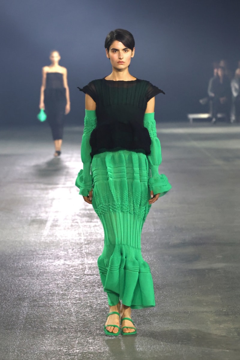 issey miyake paris fashion week runway