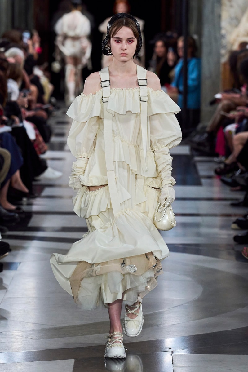 Simone Rocha Unveiled Menswear Collection For SS23 At London Fashion Week