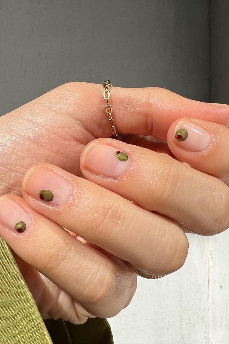 Dirty Martini manicure fall 2022 trends selena gomez photos instagram