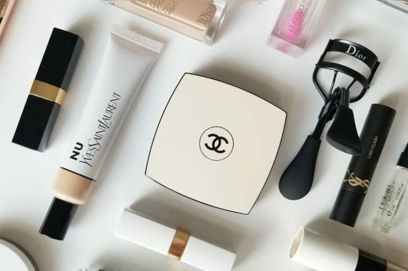 A Guide To Refreshed Skincare and Makeup Essentials Needed for Fall 2022