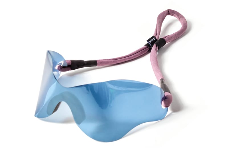 MARKET Drops YZY SHDZ Knockoffs