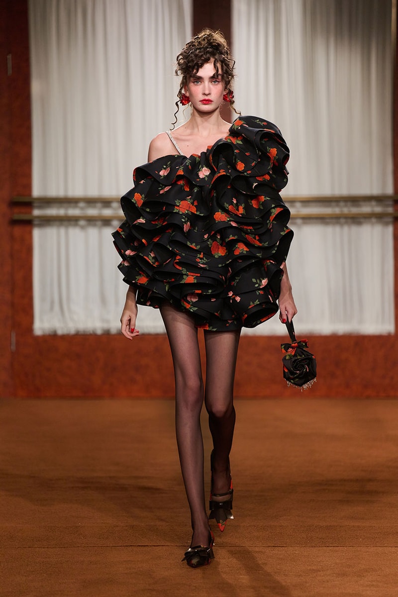 SHUSHU/TONG spring summer pretty woman collection runway 