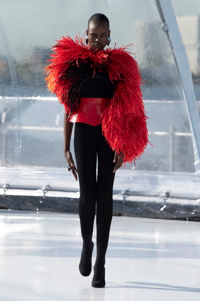 alexander mcqueen spring summer 2023 naomi campbell london fashion week dresses