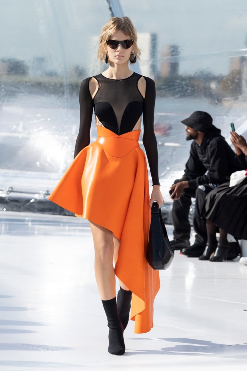 alexander mcqueen spring summer 2023 naomi campbell london fashion week dresses