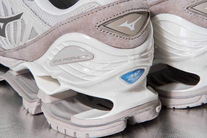 Mizuno Wave Prophecy LS d1ga2262-01 Release Date
