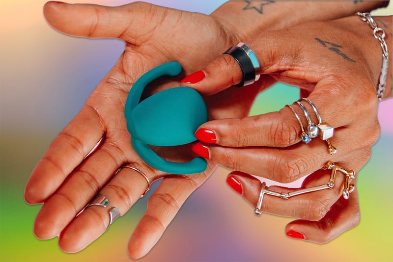 Here Are the Top 5 Sex Toys Threesome Lovers Prefer