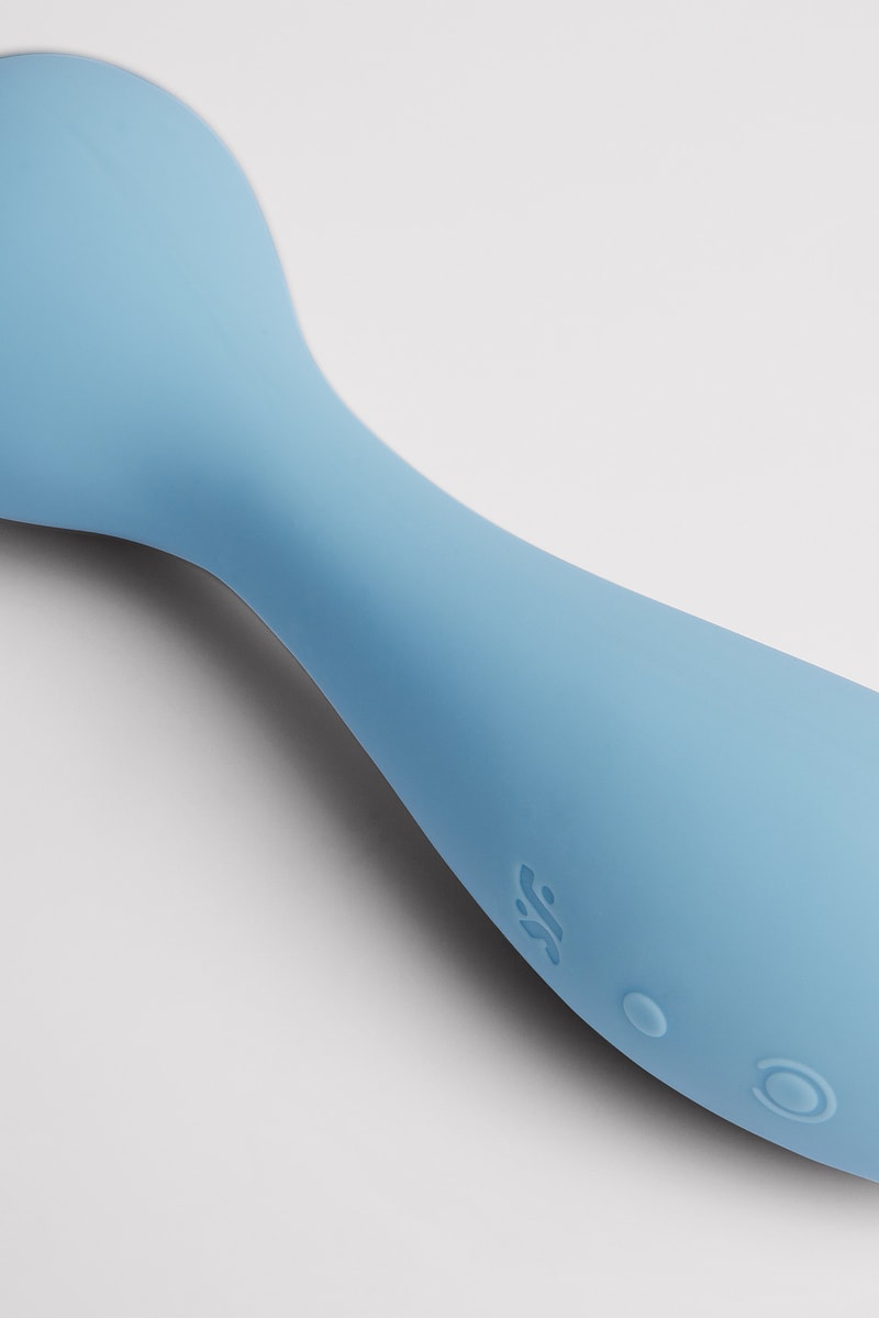 NA-KD x Satisfyer Collab on 5 Exclusive Sex Toys | Hypebae