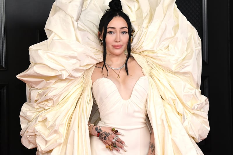 Noah Cyrus and Her "Naked Brows" Are Having a Moment