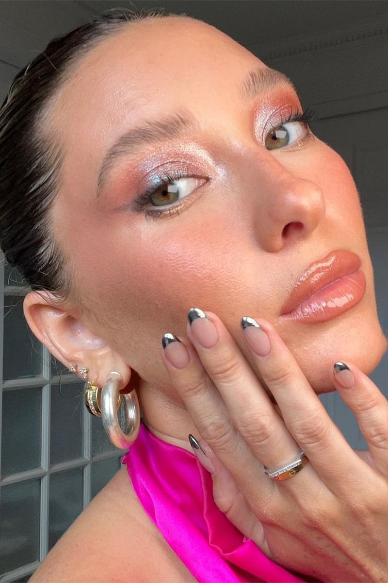 TikTok fork contour makeup hack trend